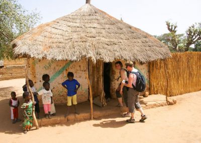 Tourisme responsable et solidaire dans le Siné Saloum au campement du Niombato au Sénégal, un séjour découverte entre mer et brousse.