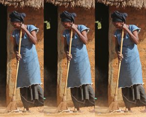 Actions solidaires 2015 : sensibilisation à l'hygiène avec le groupement des femmes dans le cadre du tourisme responsable et solidaire au campement du Niombato au Sénégal