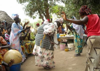 Tourisme responsable et solidaire dans le Siné Saloum au campement du Niombato au Sénégal, un séjour découverte entre mer et brousse.