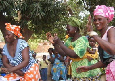 Tourisme responsable et solidaire dans le Siné Saloum au campement du Niombato au Sénégal, un séjour découverte entre mer et brousse.