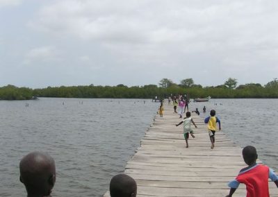 Tourisme responsable et solidaire dans le Siné Saloum au campement du Niombato au Sénégal, un séjour découverte entre mer et brousse.