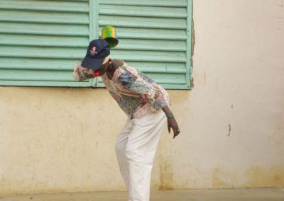 Action solidaire: sensibilisation à l'hygiène à l'école de Sandicoly au travers d'ateliers clowns.
