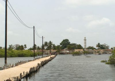 Tourisme responsable et solidaire dans le Delta du Siné Saloum au campement du Niombato au Sénégal, un séjour découverte entre mer et brousse.